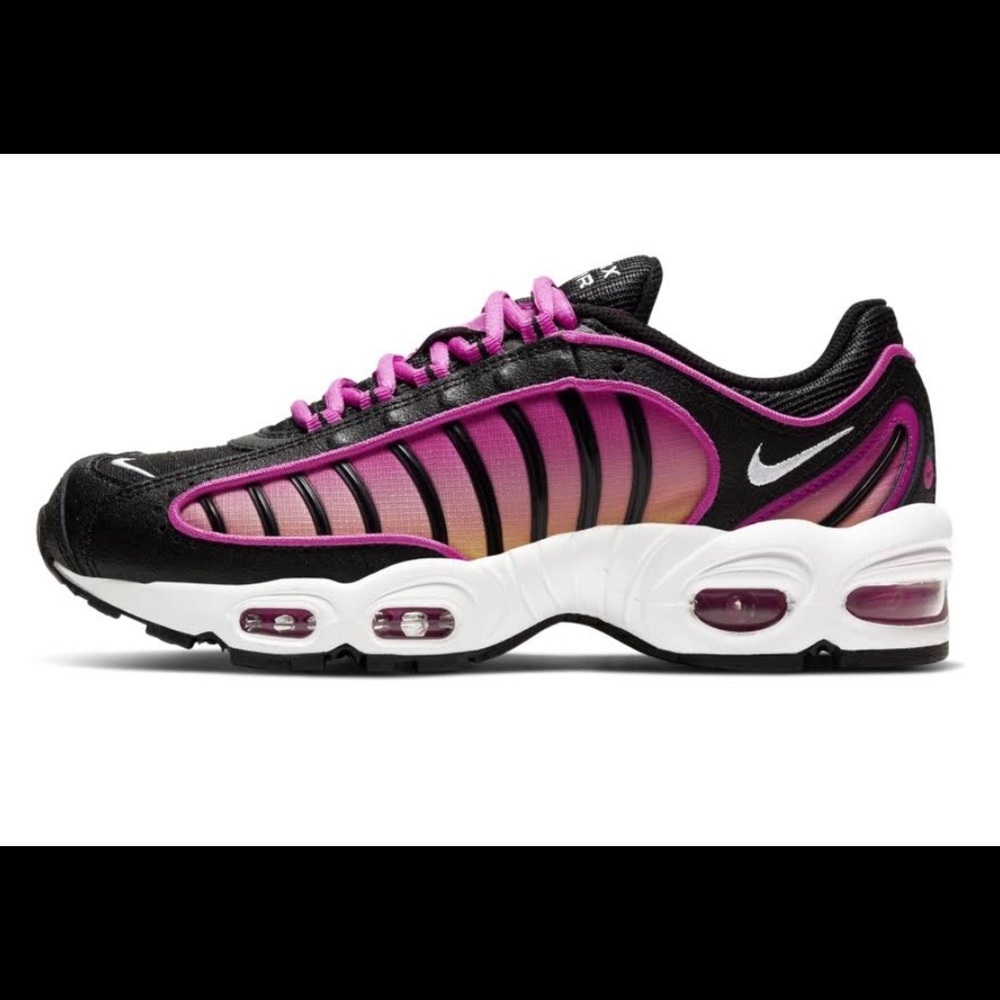 Nike Air Max Tailwind IV Black White FirePinkwomen - Picture 4 of 13